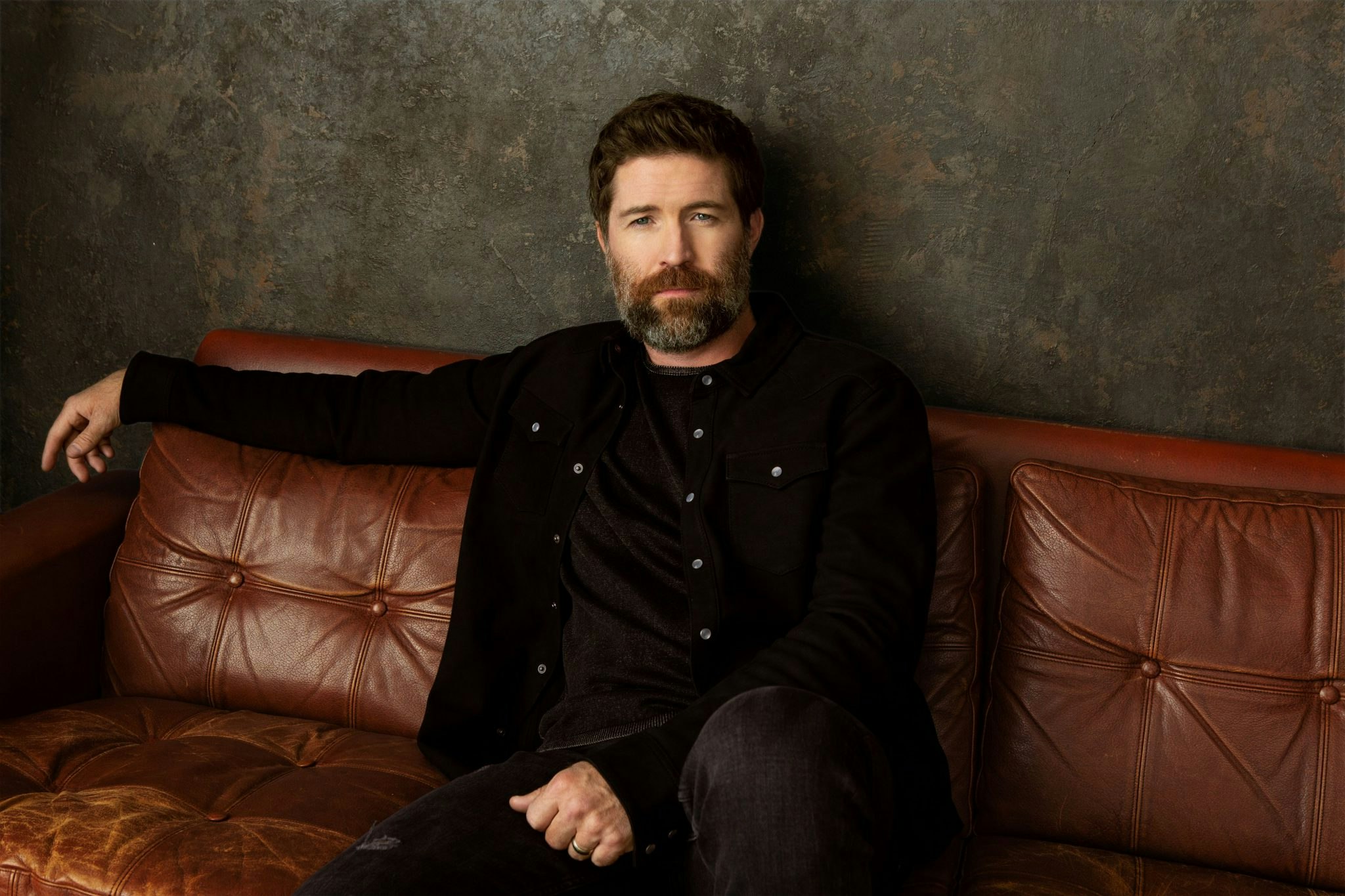 Image of Texas Roadhouse Concert Series: Josh Turner with special guest Alex Miller